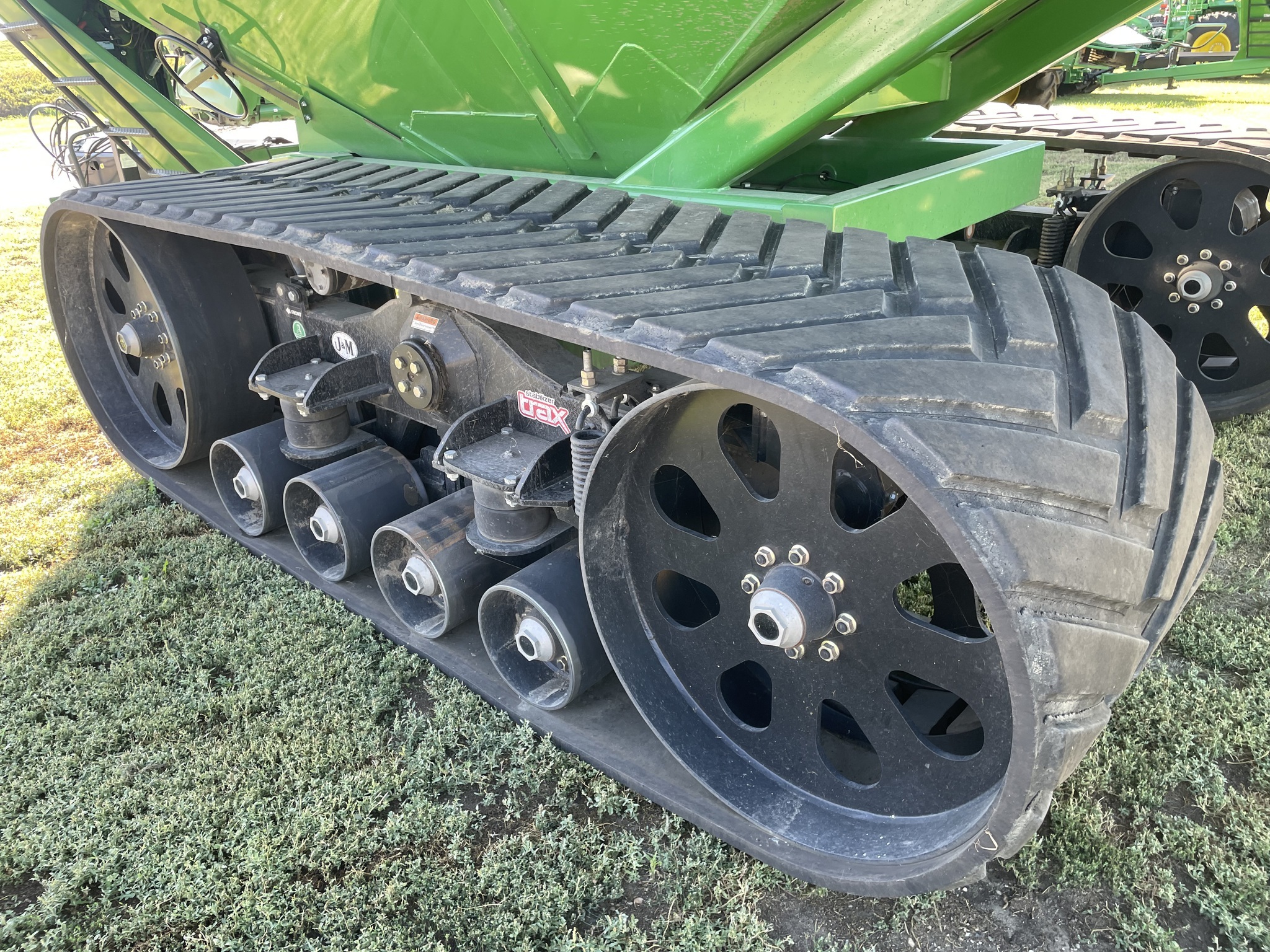 2020 J&M 1522X Grain Cart
