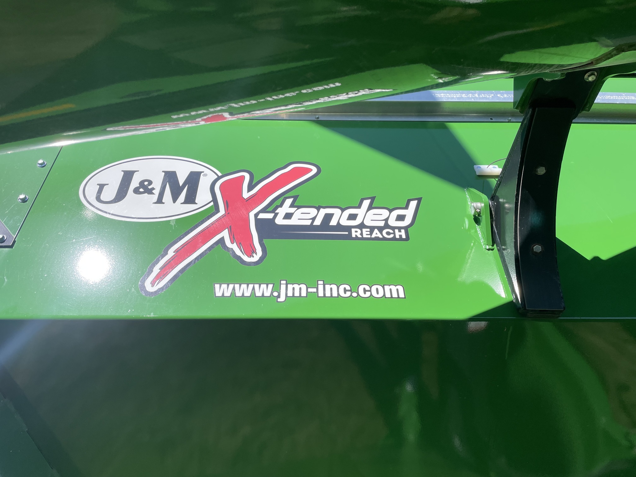 2019 J&M 1522X Grain Cart