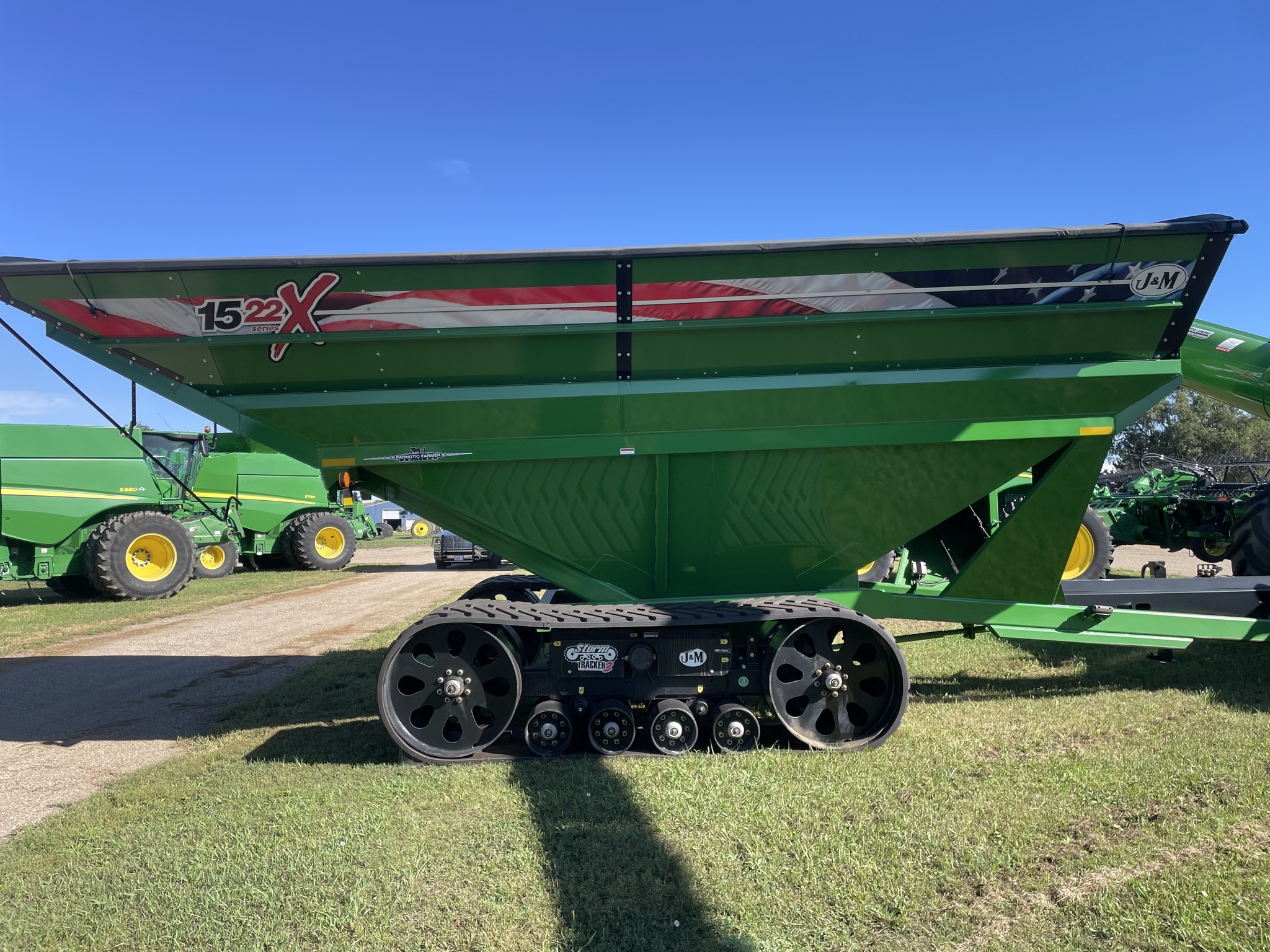 2019 J&M 1522X Grain Cart