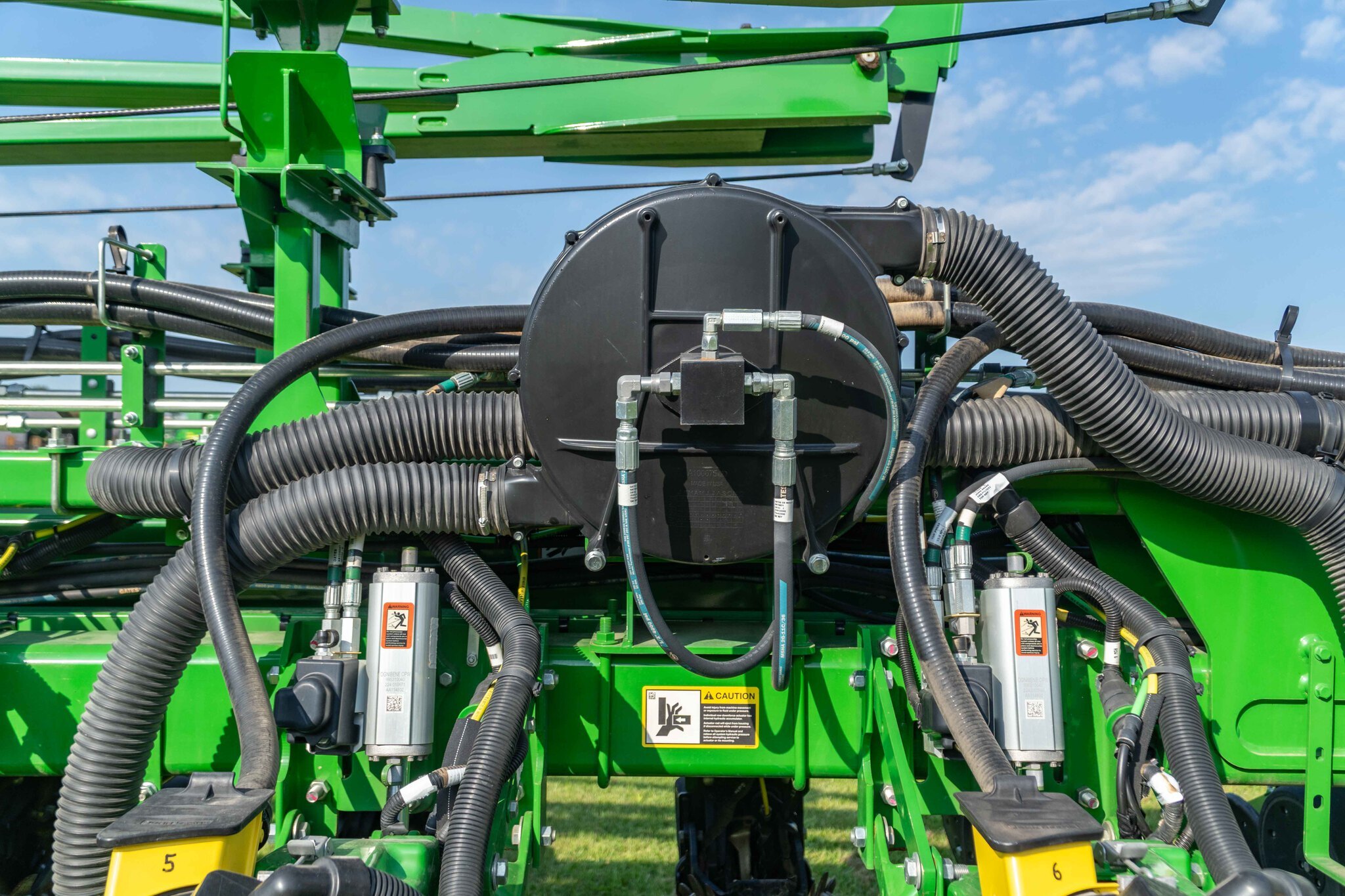 2025 John Deere 1775 Planter