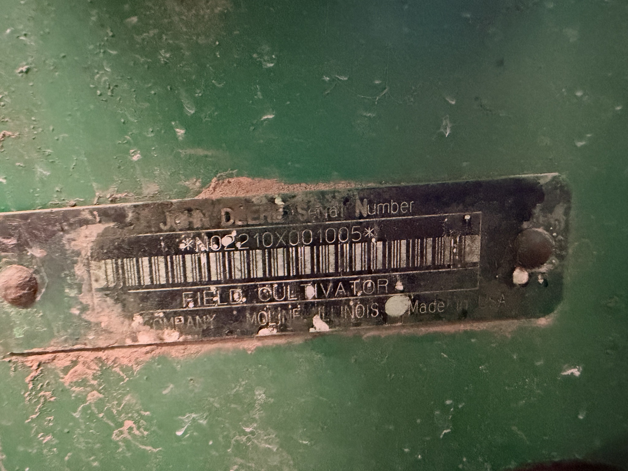 2005 John Deere 2210 Field Cultivator