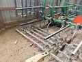 2005 John Deere 2210 Field Cultivator