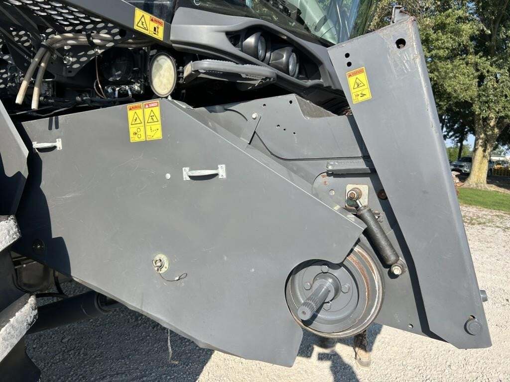 2019 Gleaner S97 Combine
