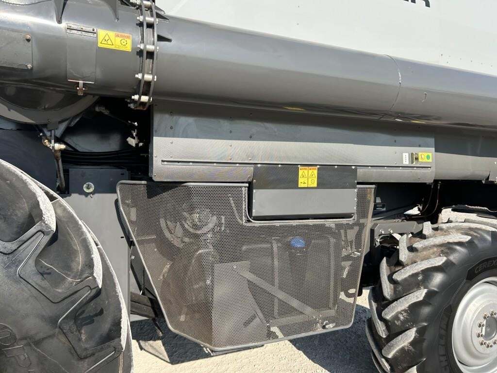 2019 Gleaner S97 Combine