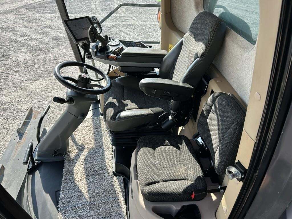 2019 Gleaner S97 Combine