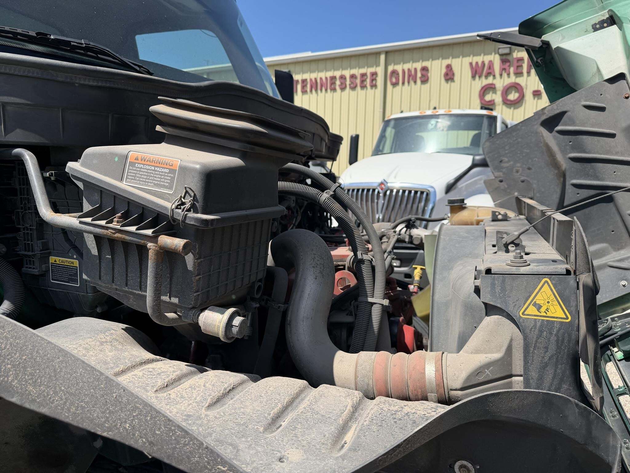 2020 International MV Box Trucks/Trailer
