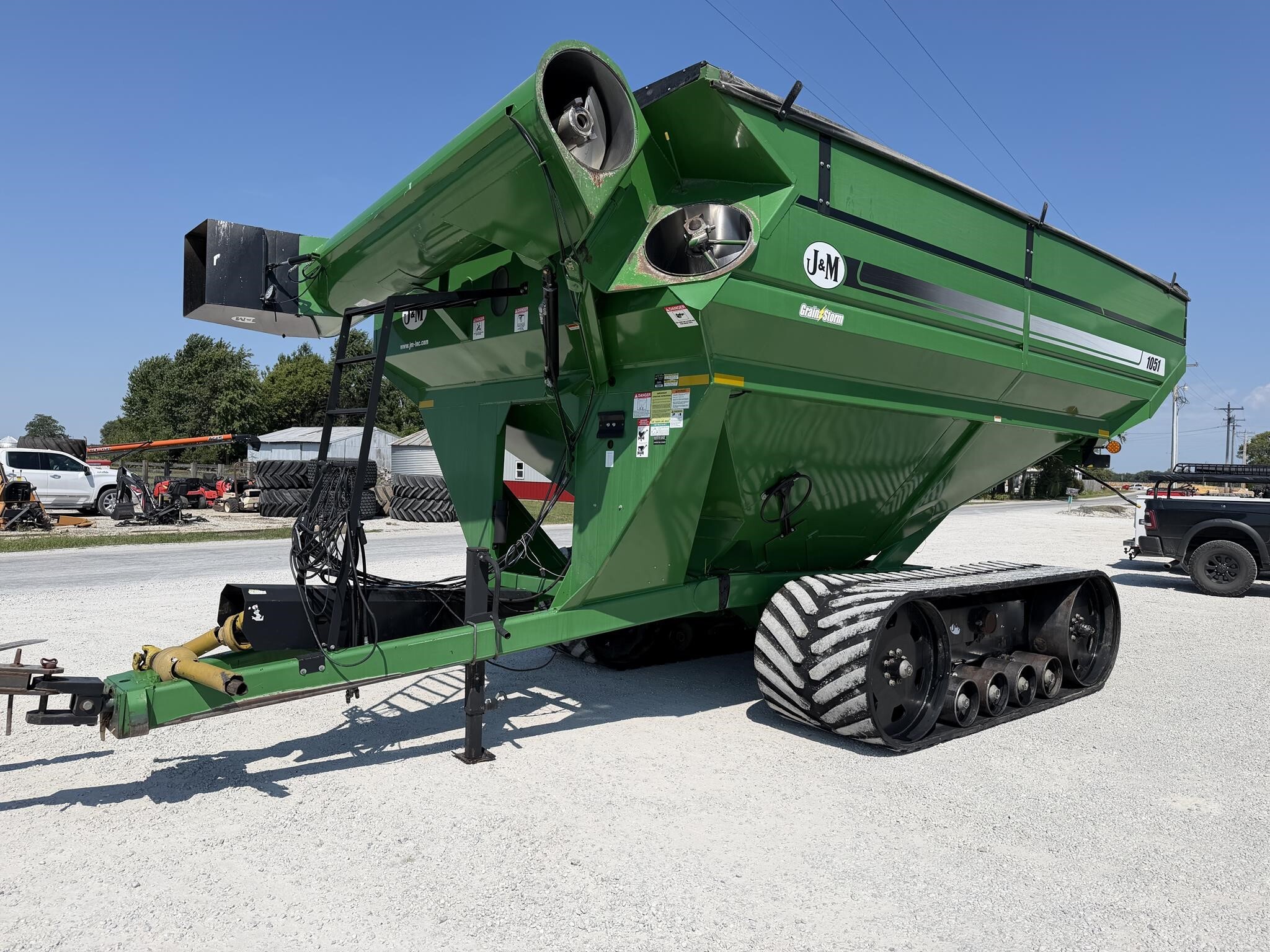 2014 J&M 1051-22 Grain Cart