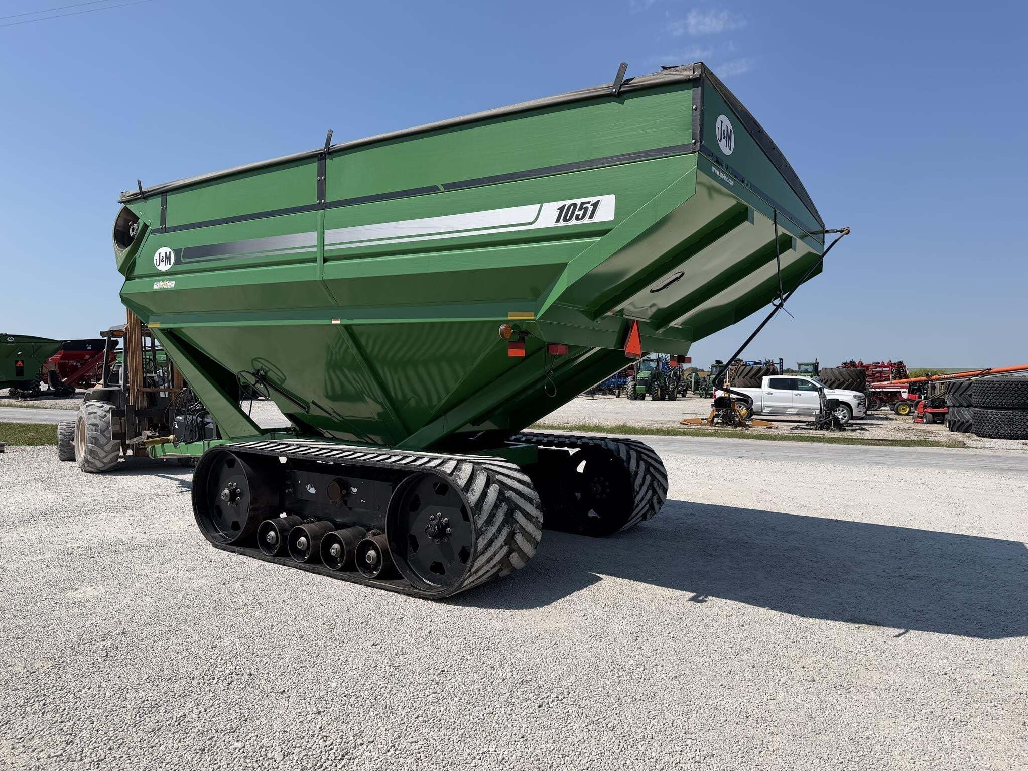 2014 J&M 1051-22 Grain Cart
