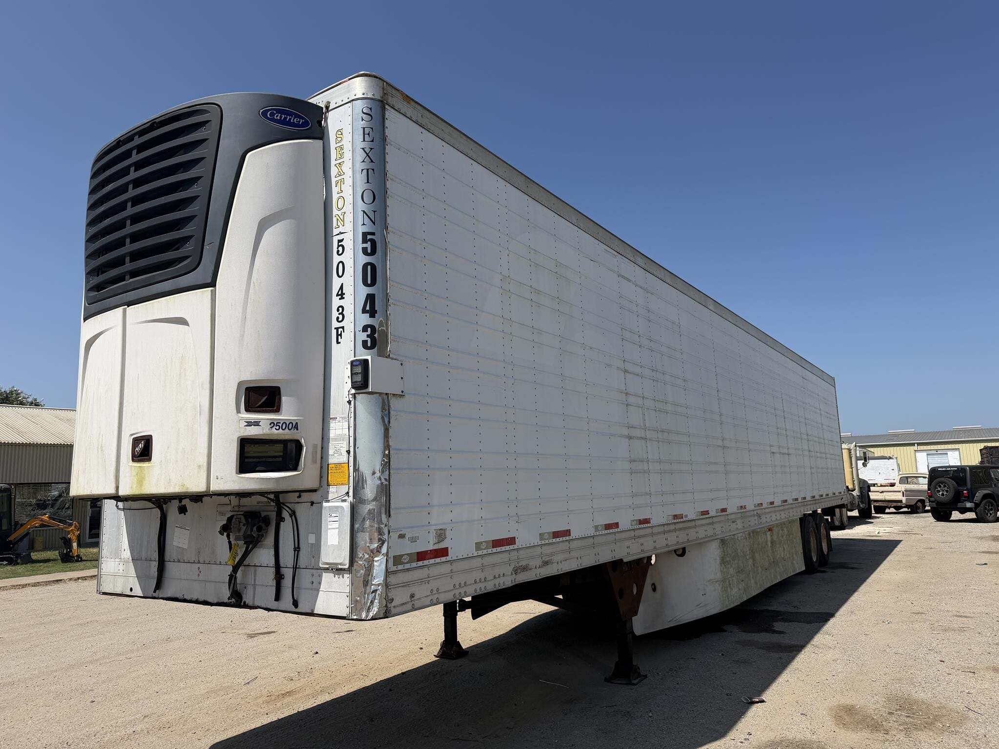 2010 Utility 53 FT REEFER Box Trucks/Trailer