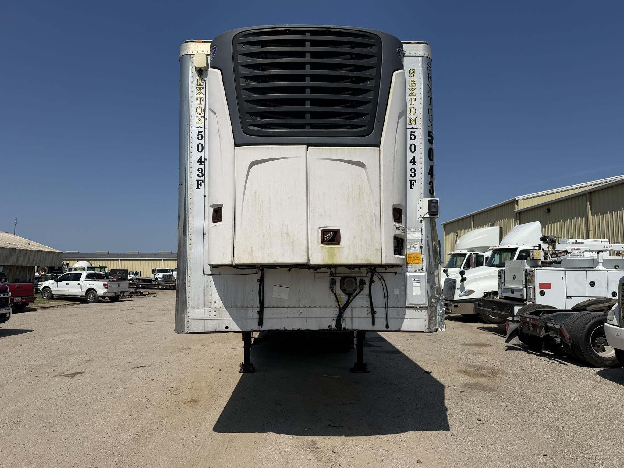 2010 Utility 53 FT REEFER Box Trucks/Trailer