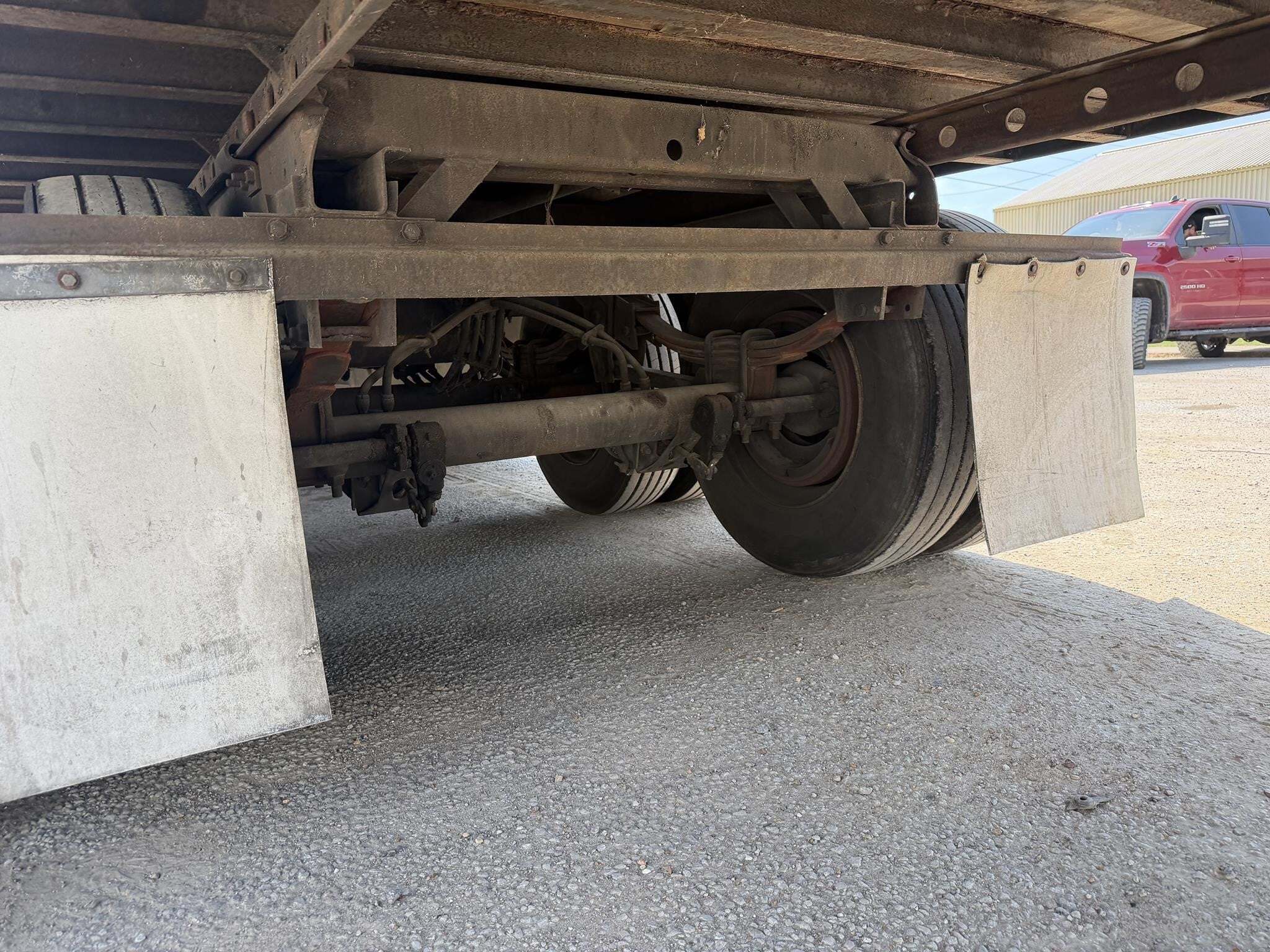 2010 Utility 53 FT REEFER Box Trucks/Trailer