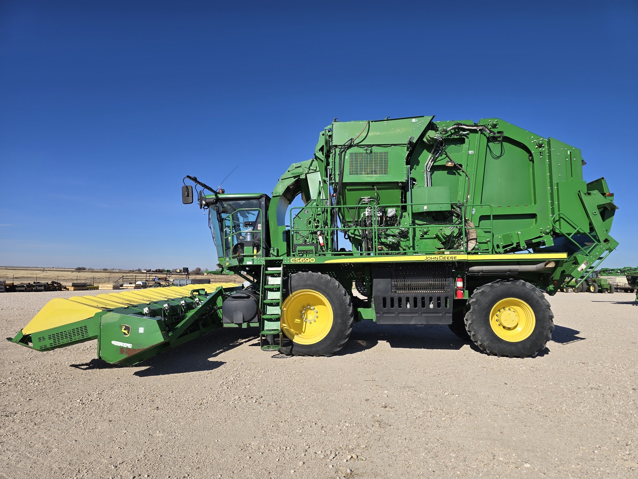 2015 John Deere CS690 Cotton Equipment