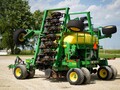 2005 John Deere 1990 Air Seeder