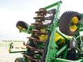 2005 John Deere 1990 Air Seeder