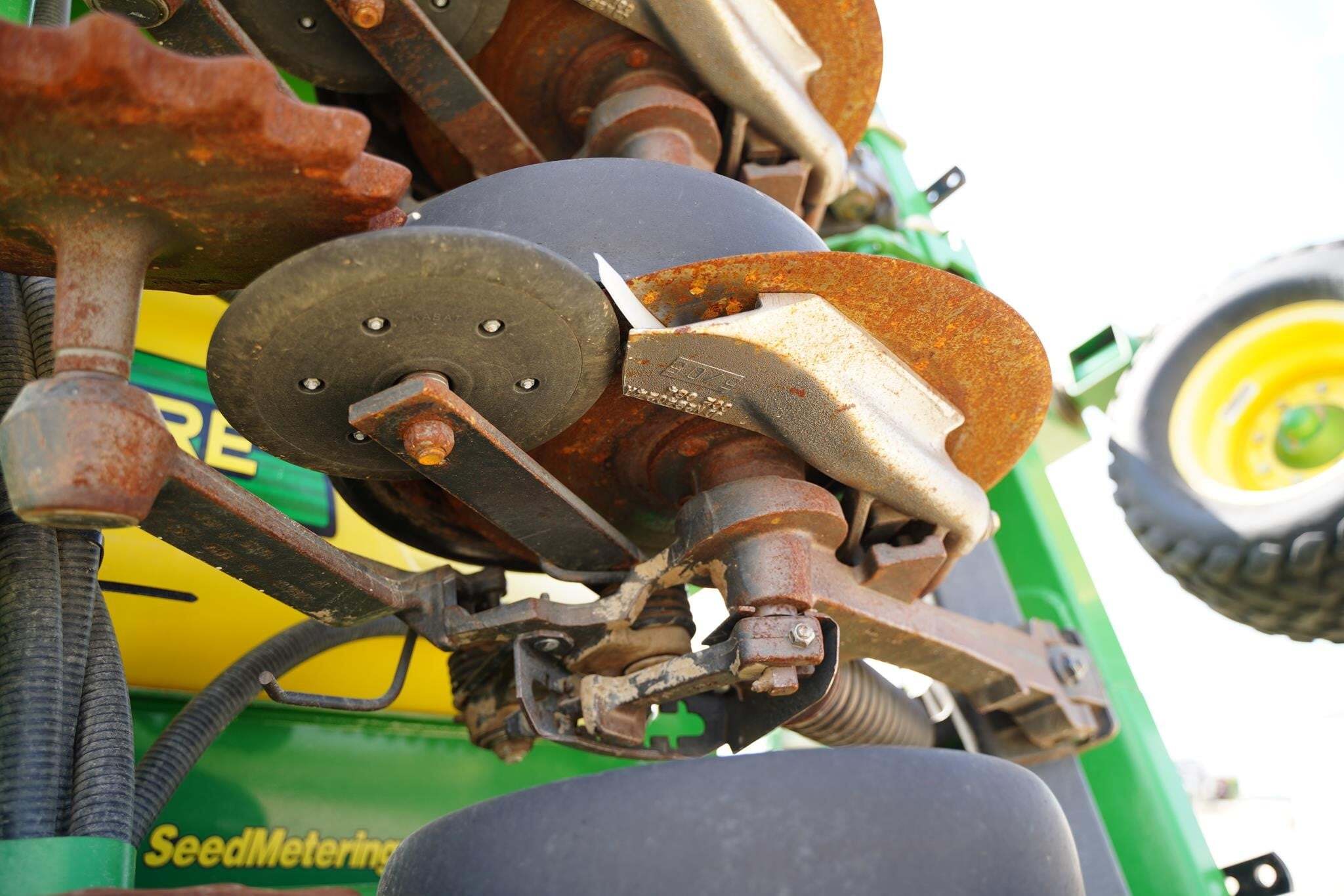 2005 John Deere 1990 Air Seeder