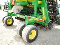 2005 John Deere 1990 Air Seeder