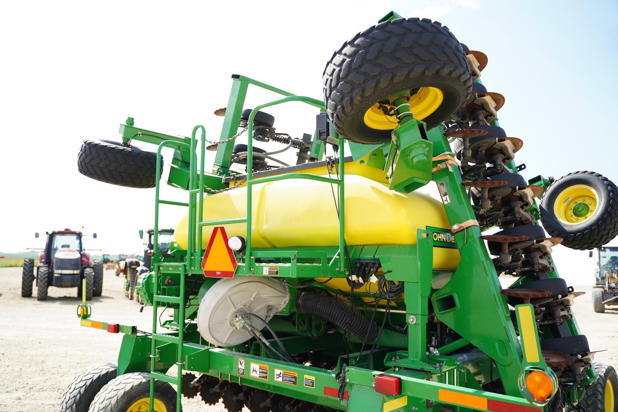 2005 John Deere 1990 Air Seeder