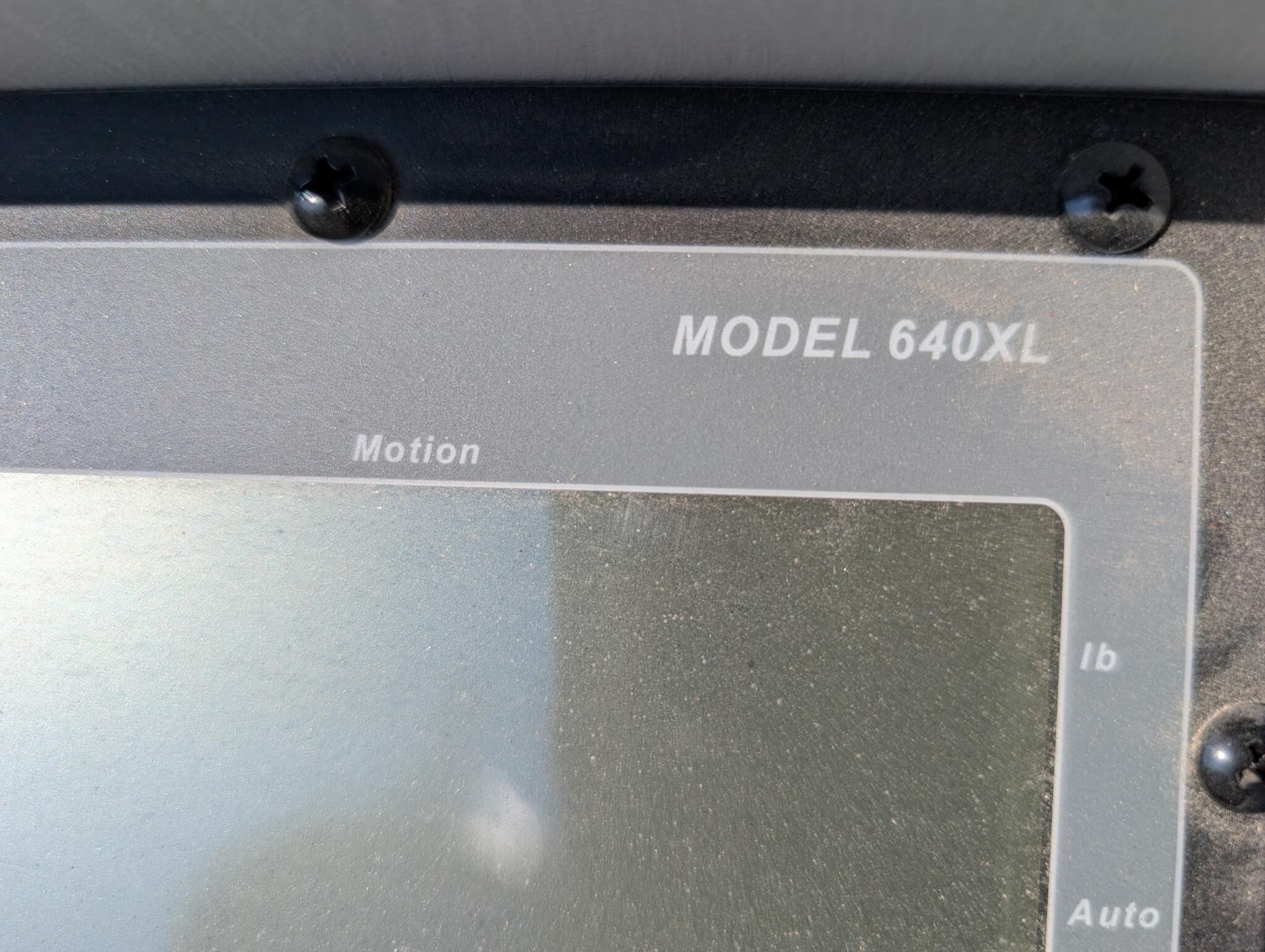 2023 J&M LC390 Seed Tender