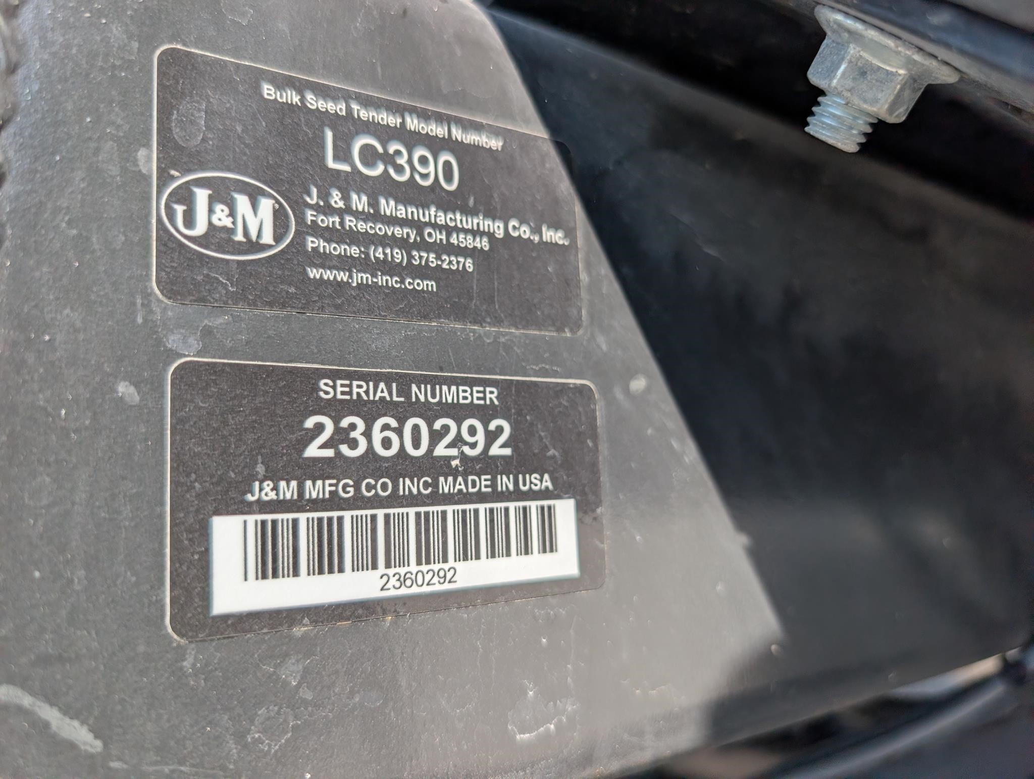 2023 J&M LC390 Seed Tender