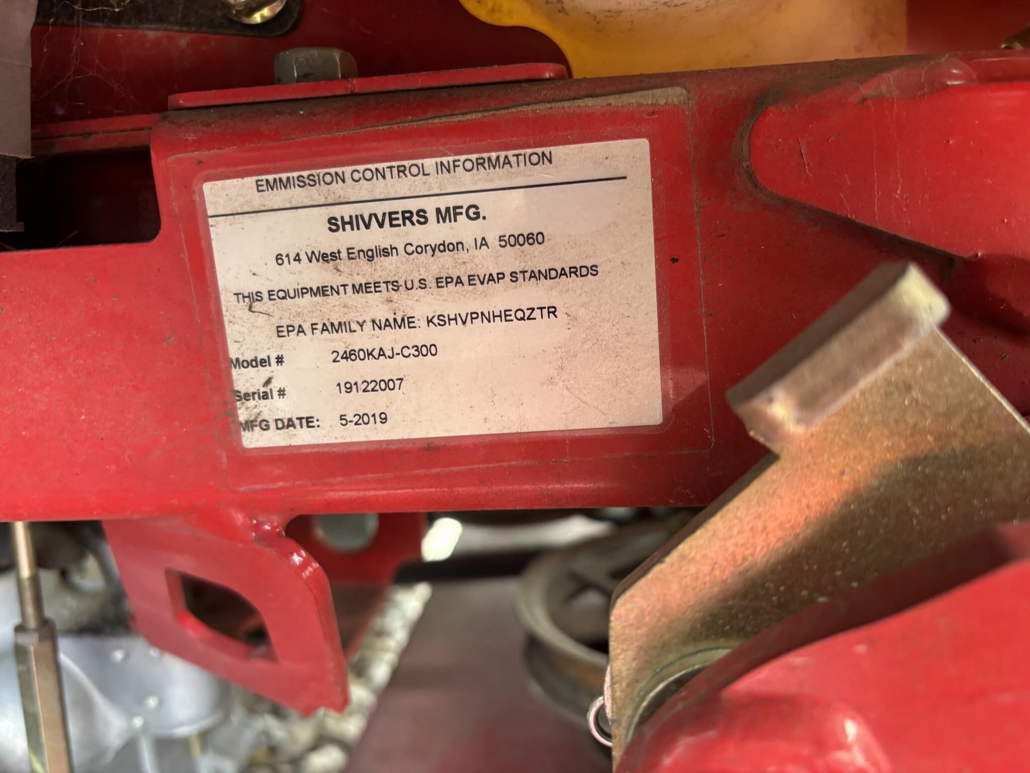 2019 Country Clipper XLT C300 Lawn Mower