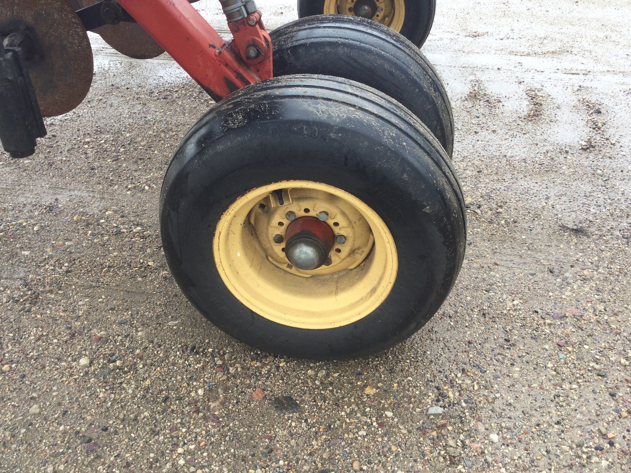 2001 Krause 4830-530R In-Line Ripper