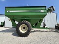  J&M 875-18 Grain Cart