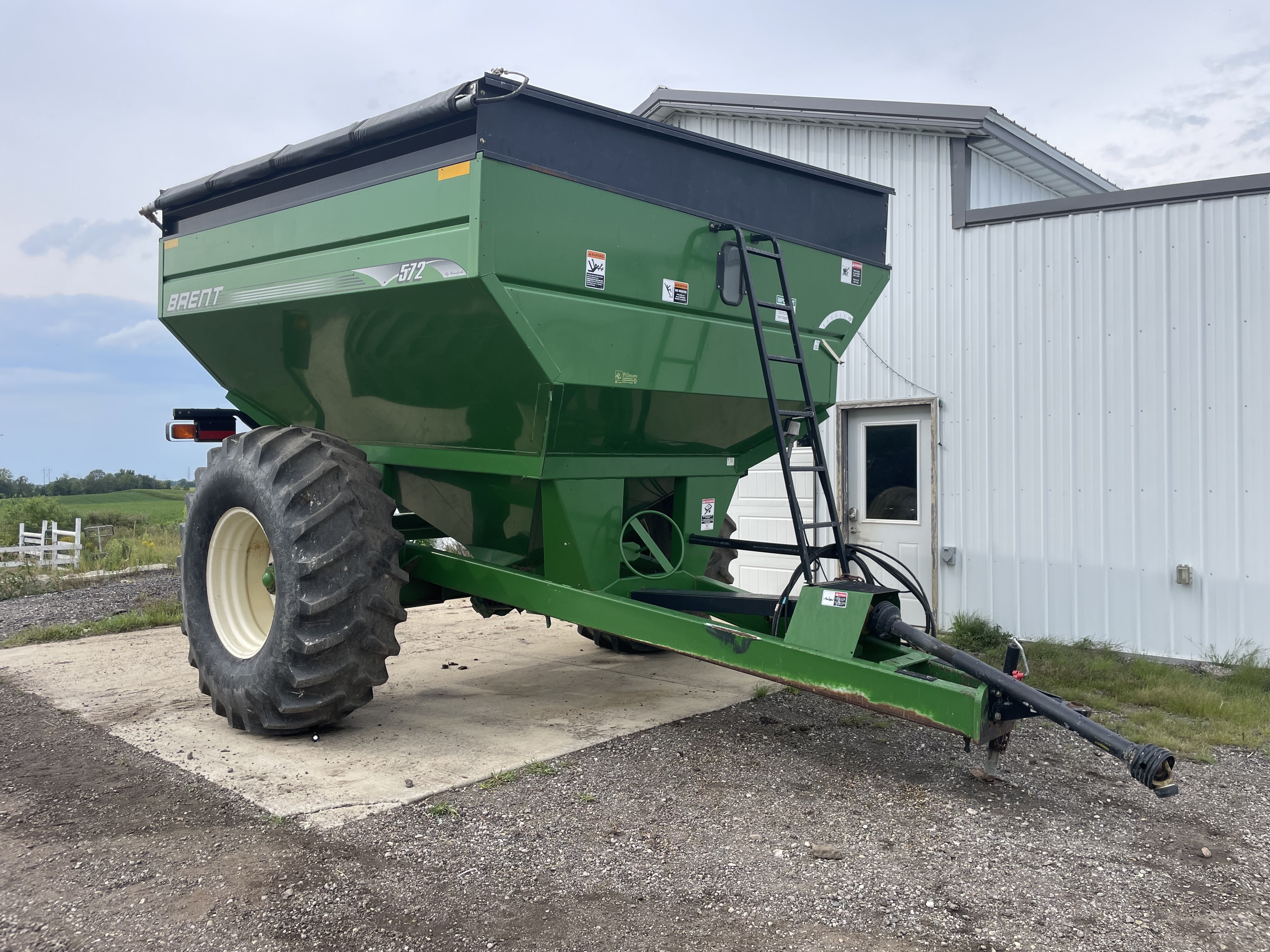2006 Brent 572 Grain Cart