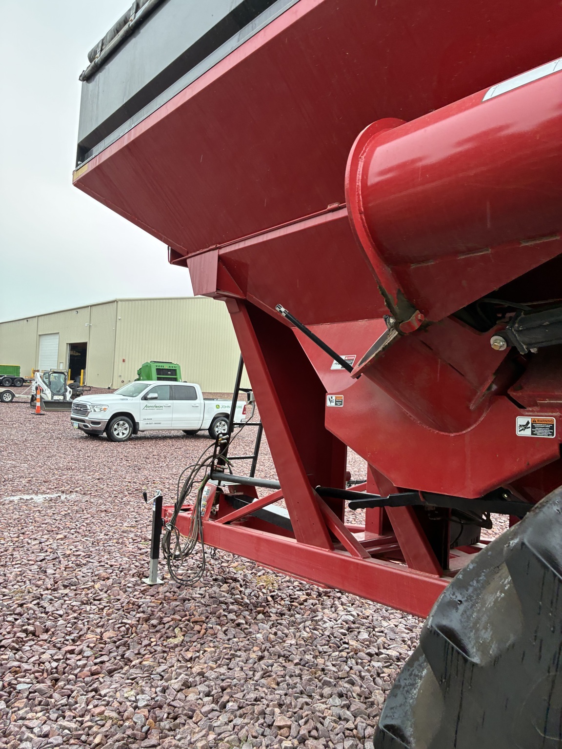2017 Parker 1039 Grain Cart