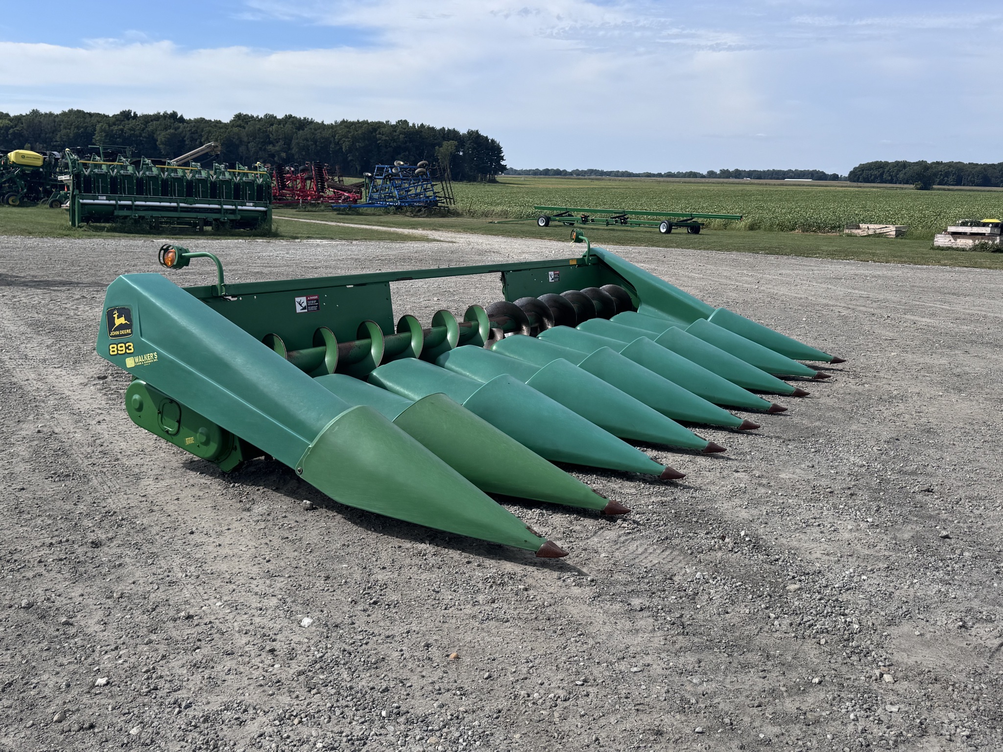 1996 John Deere 893 Corn Head