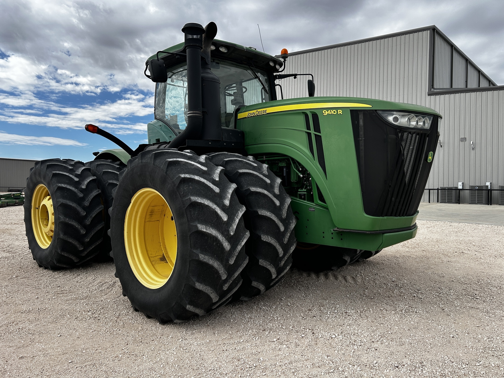 2013 John Deere 9410R Tractor