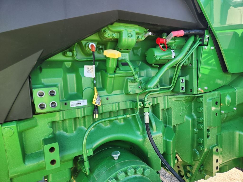 2024 John Deere 8RX 370 Tractor