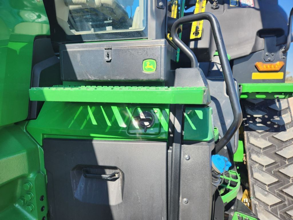 2024 John Deere 8RX 370 Tractor