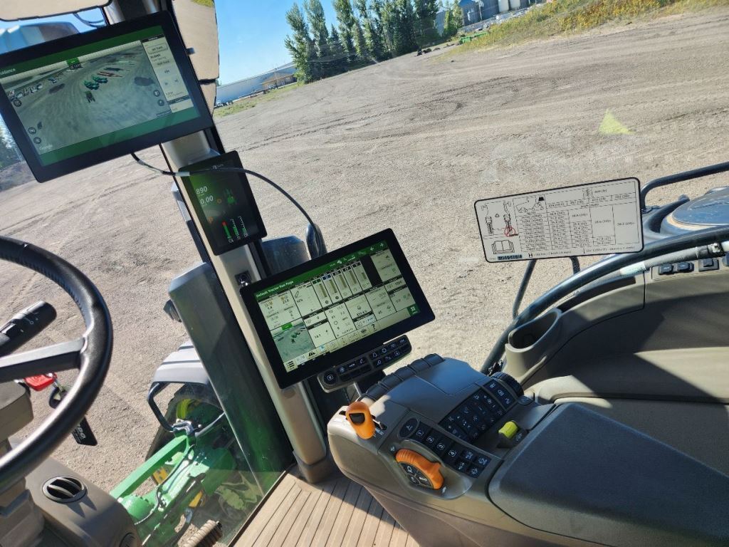 2024 John Deere 8RX 370 Tractor
