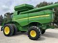 2016 John Deere S670 Combine