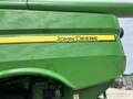 2016 John Deere S670 Combine