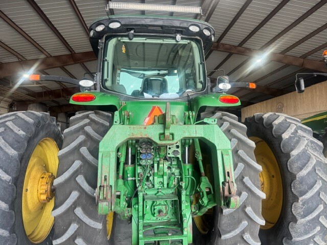 2014 John Deere 8370R Tractor