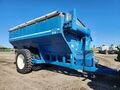  Kinze 1040 Grain Cart