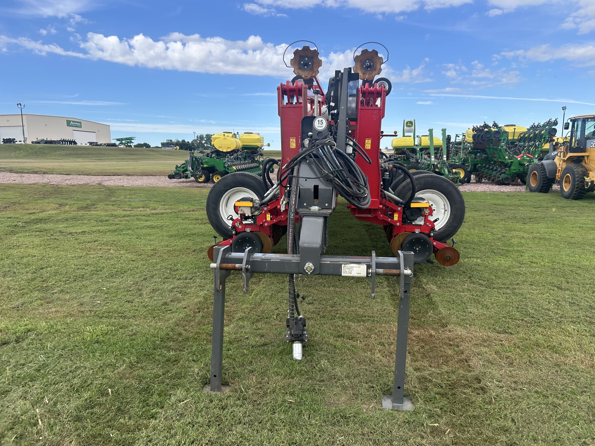 2021 AGCO White 9824VE Planter
