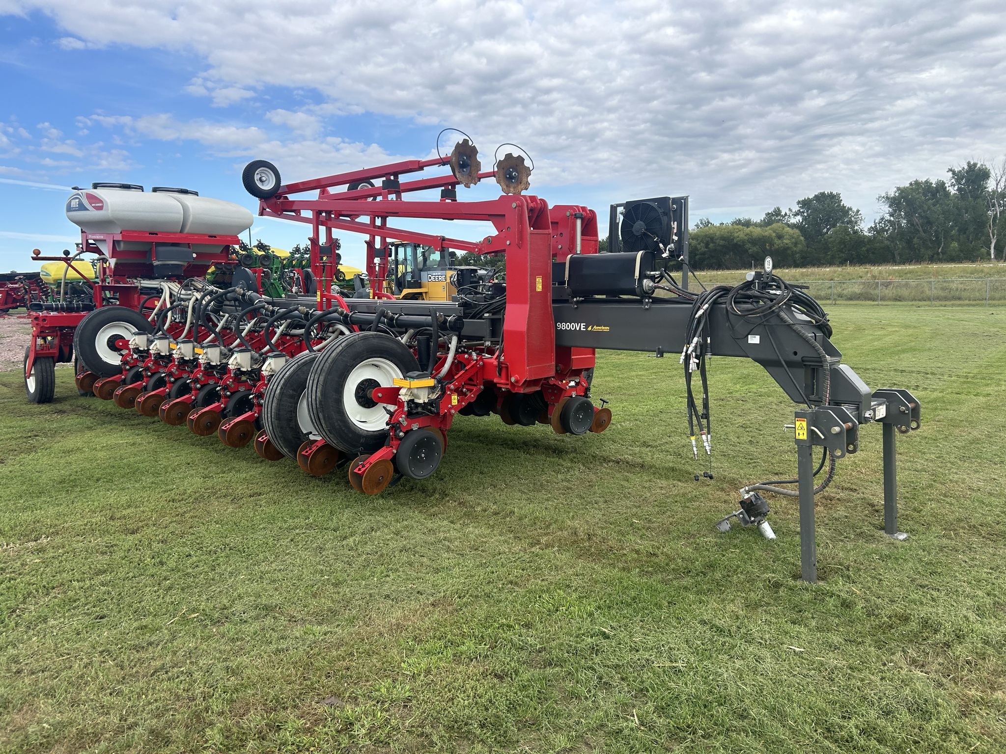 2021 AGCO White 9824VE Planter