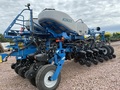 2023 Kinze 4905 Planter