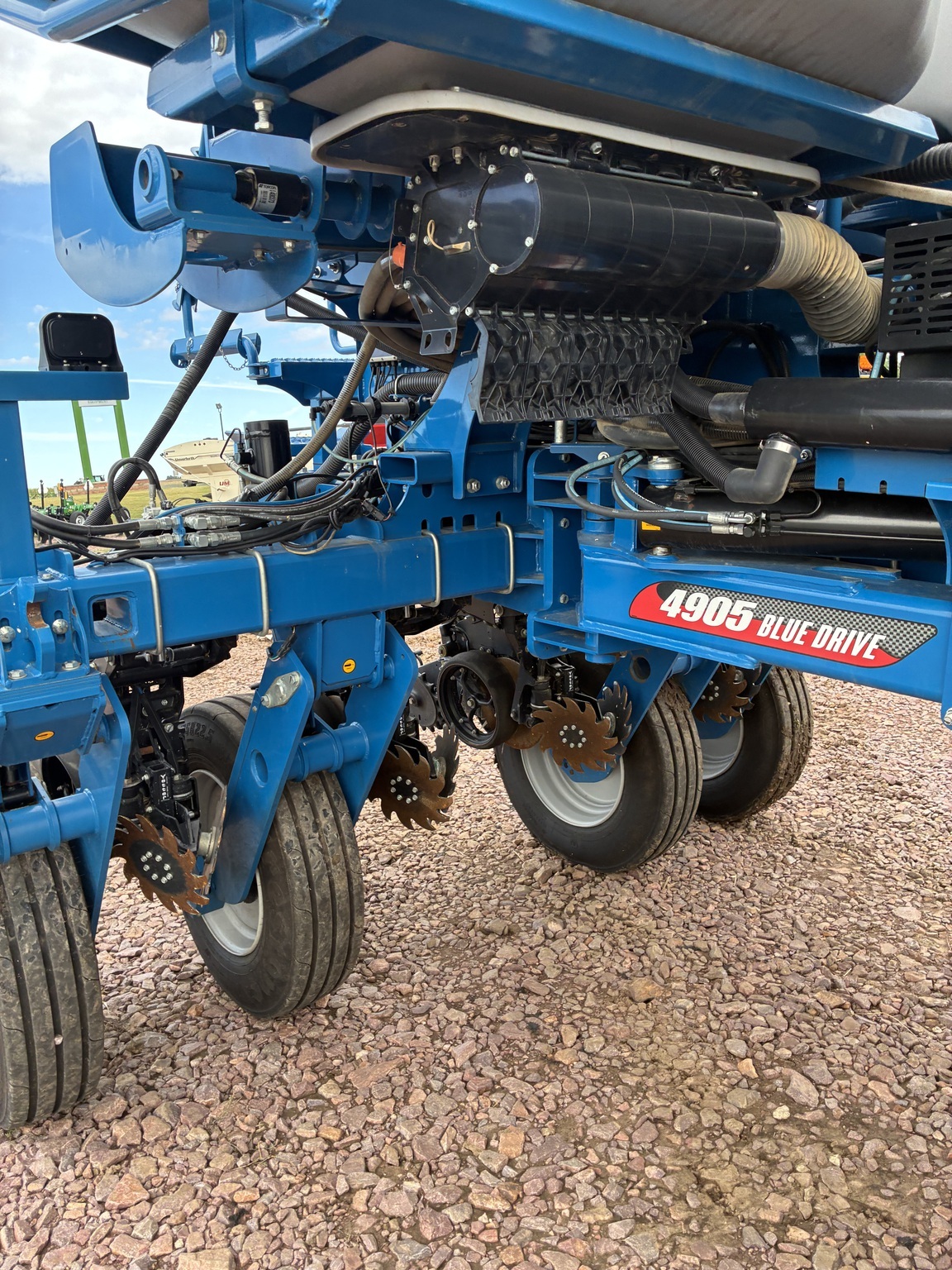 2023 Kinze 4905 Planter