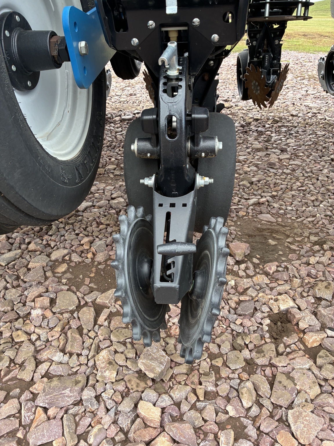2023 Kinze 4905 Planter