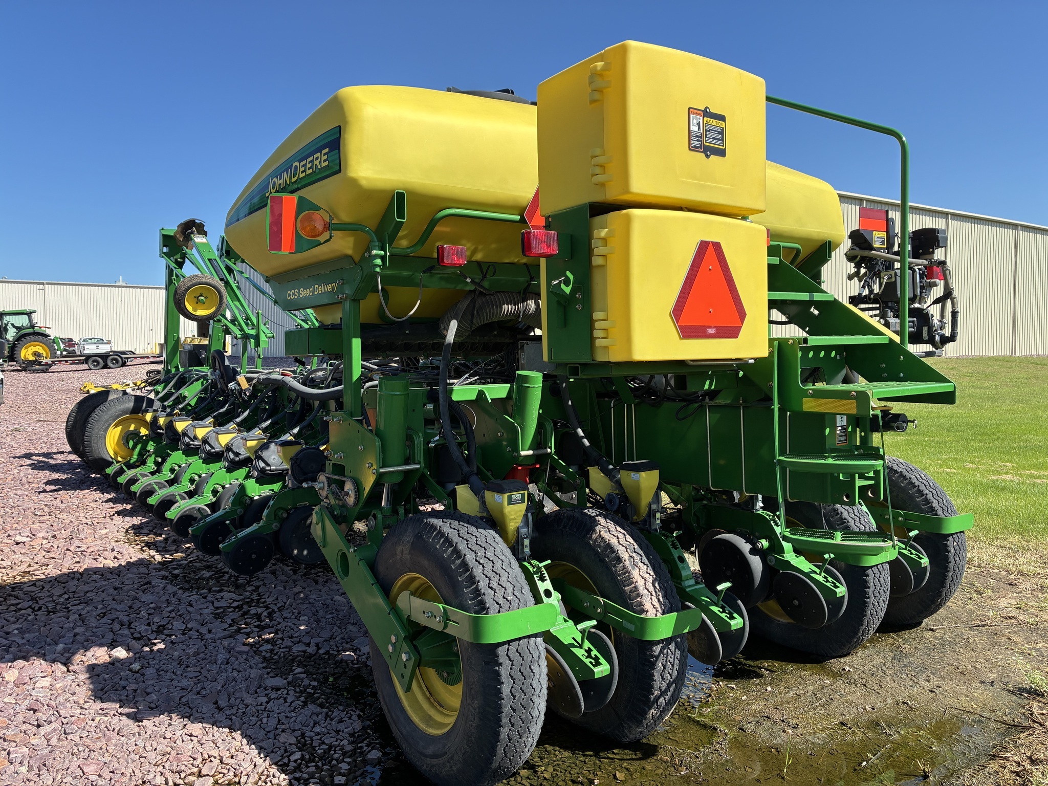2010 John Deere 1770NT CCS Planter