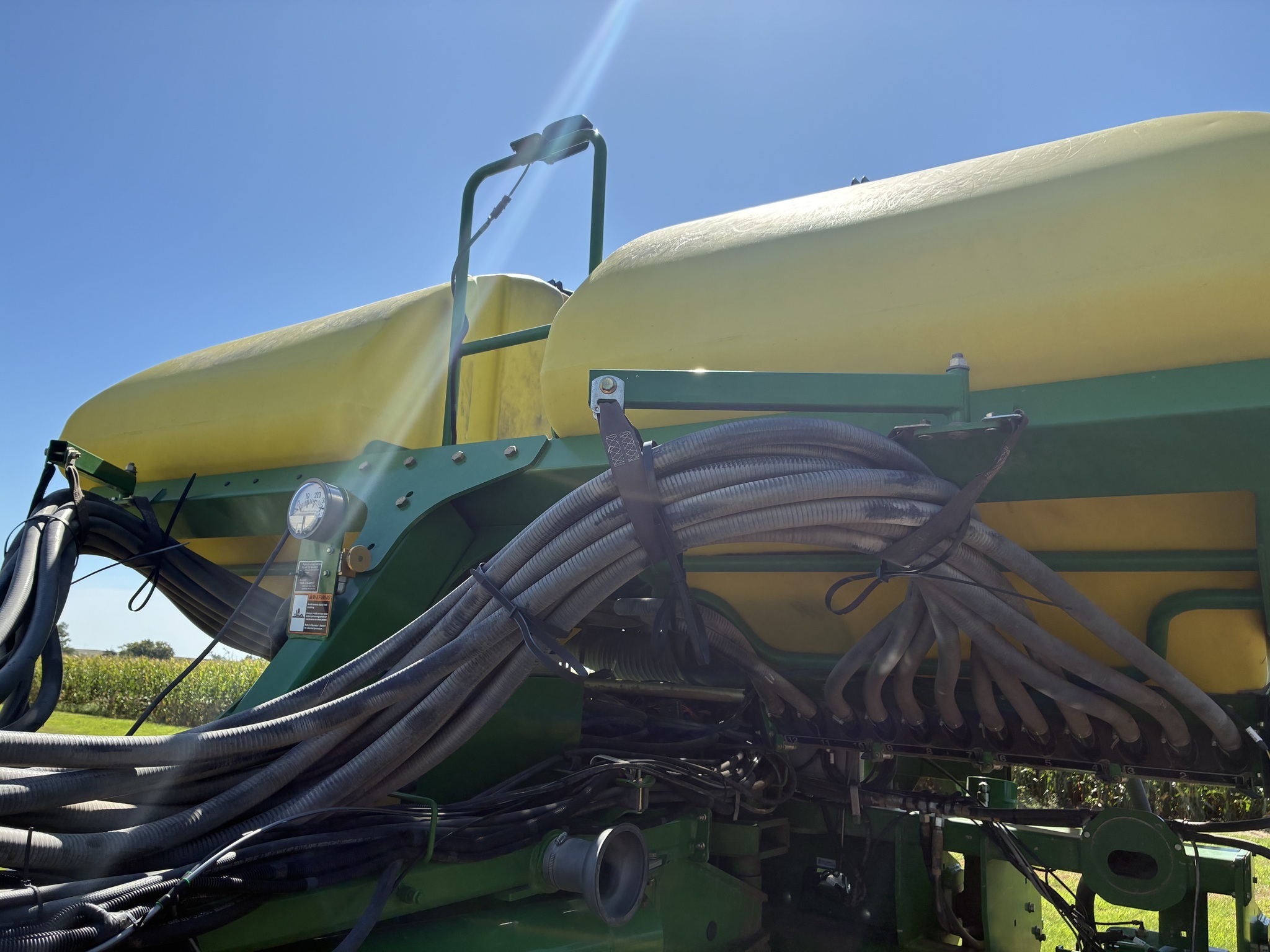 2010 John Deere 1770NT CCS Planter