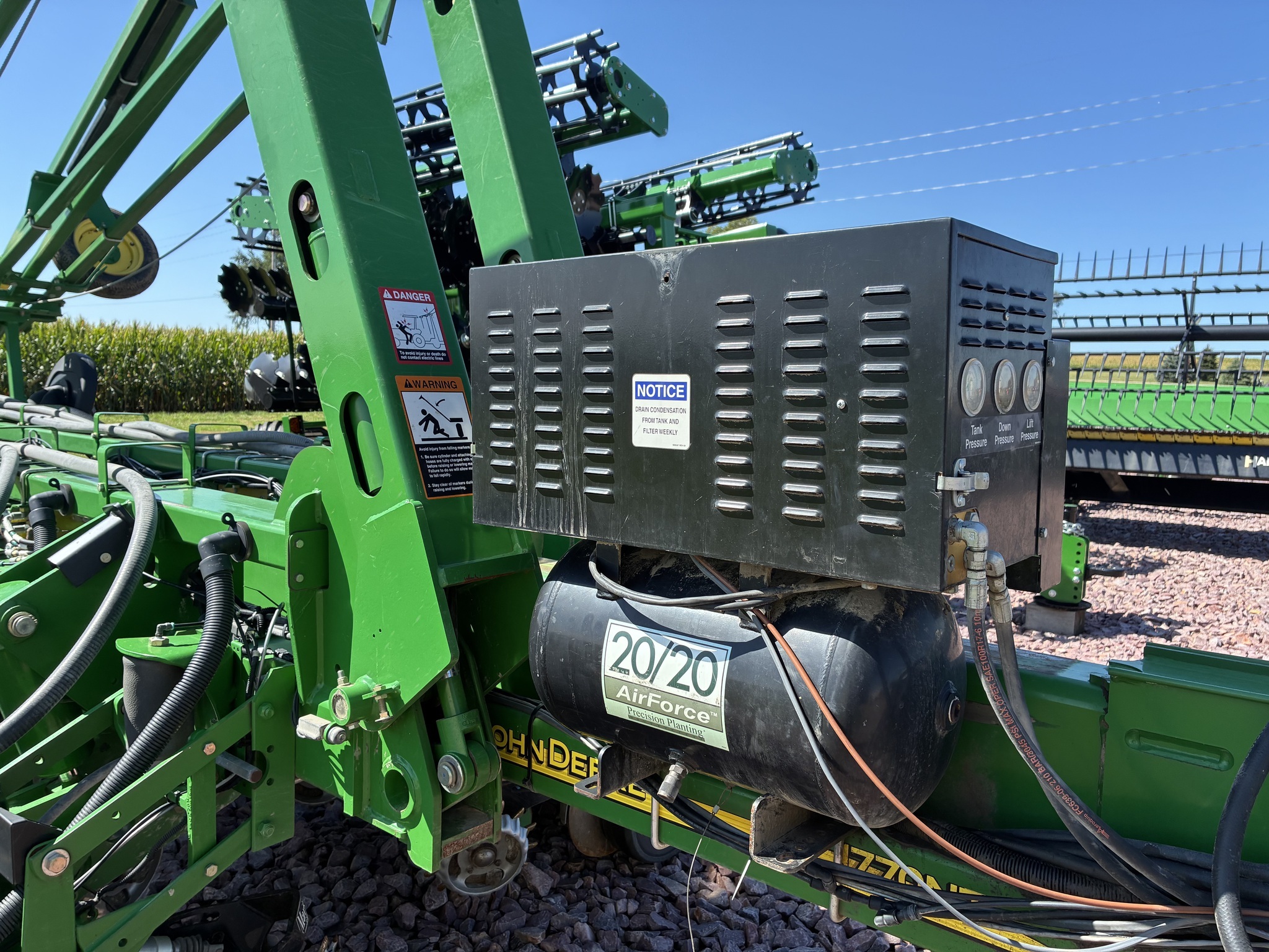 2010 John Deere 1770NT CCS Planter