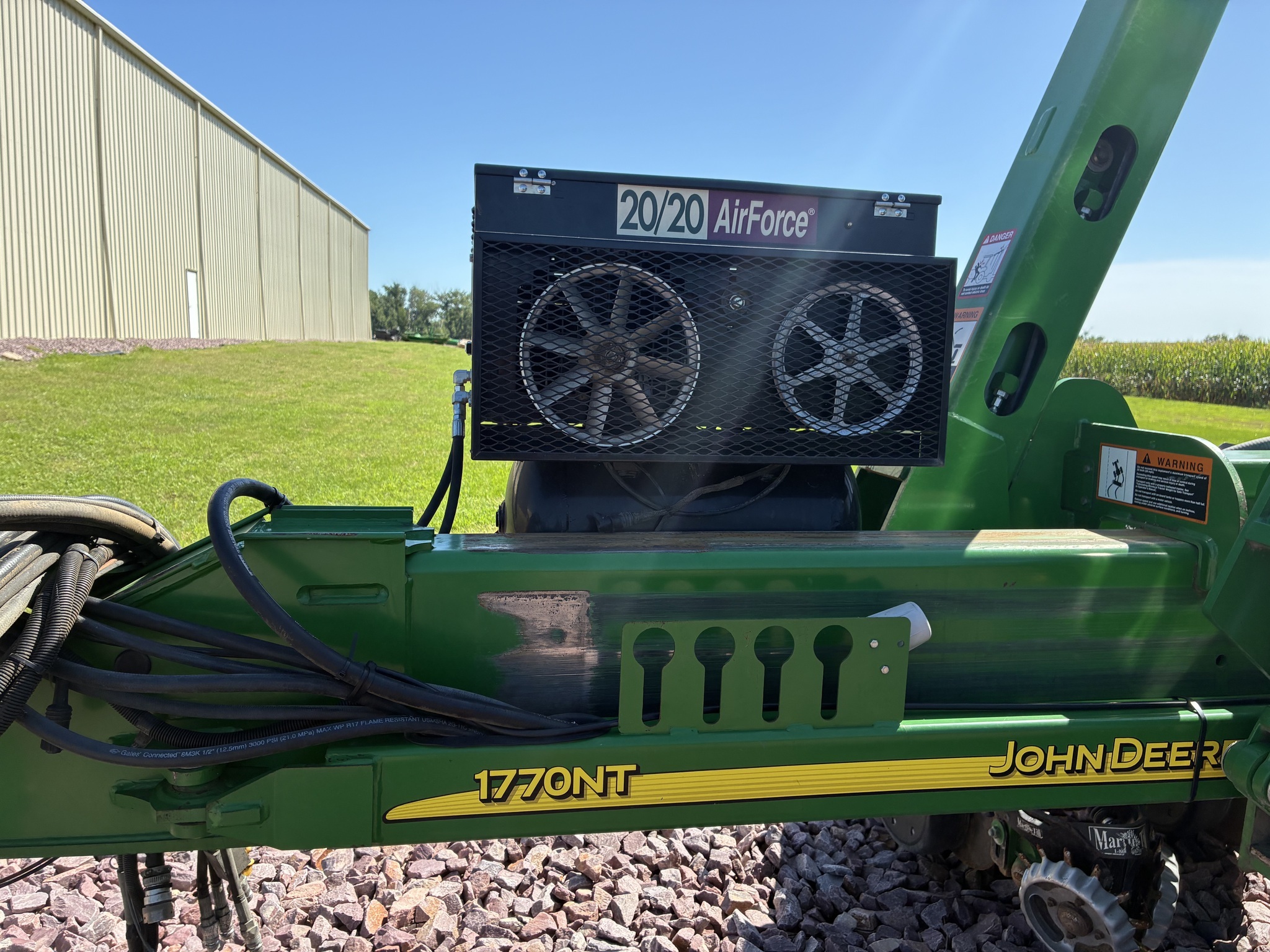 2010 John Deere 1770NT CCS Planter
