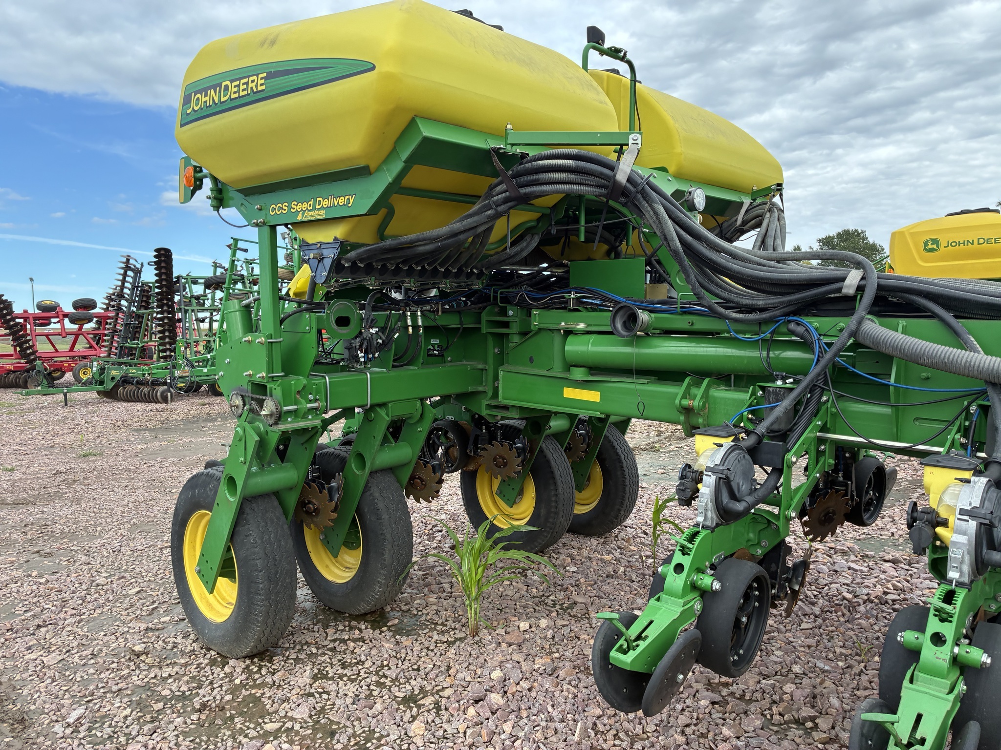2012 John Deere 1770NT CCS Planter