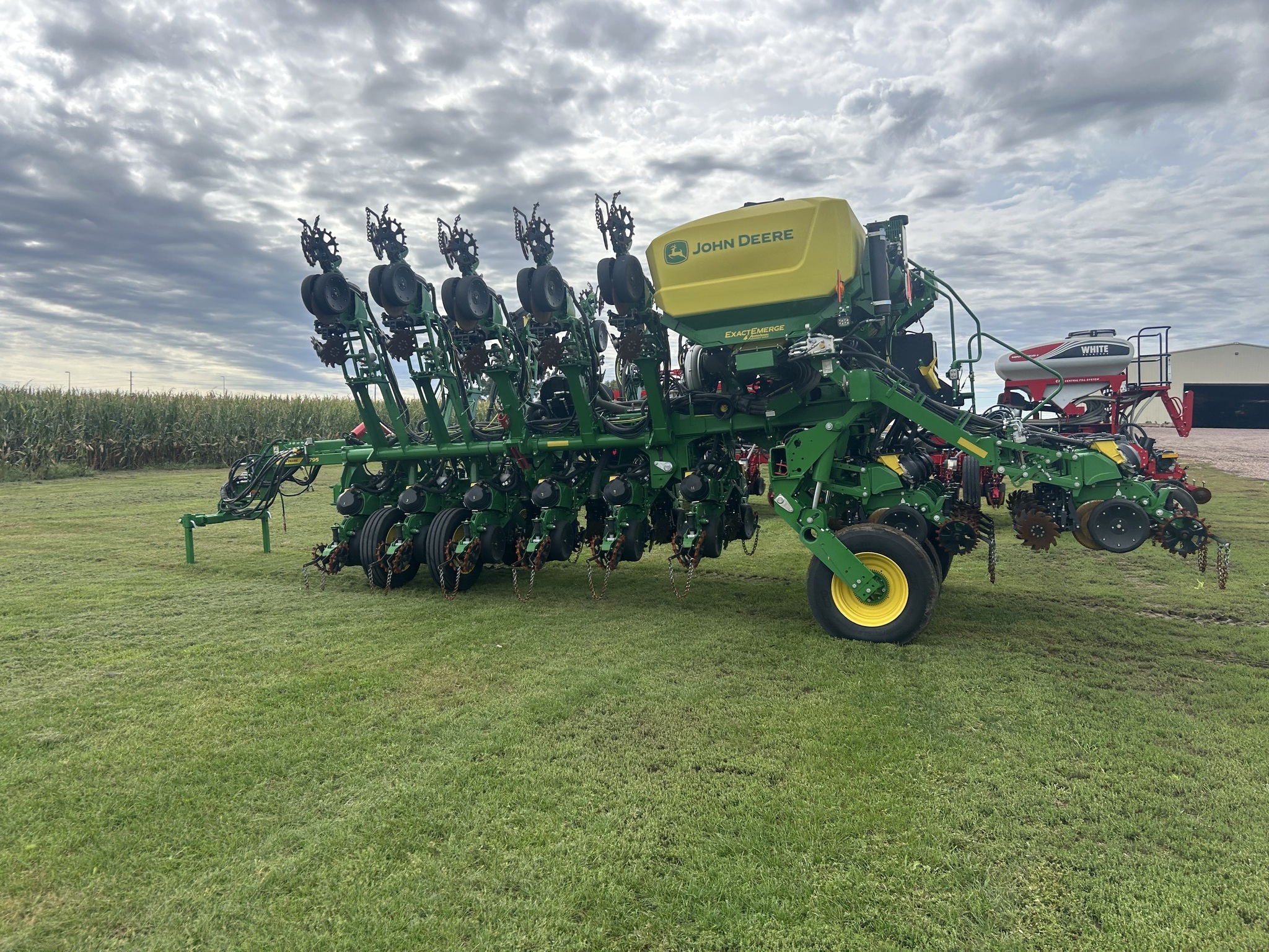 2024 John Deere 1795 Planter