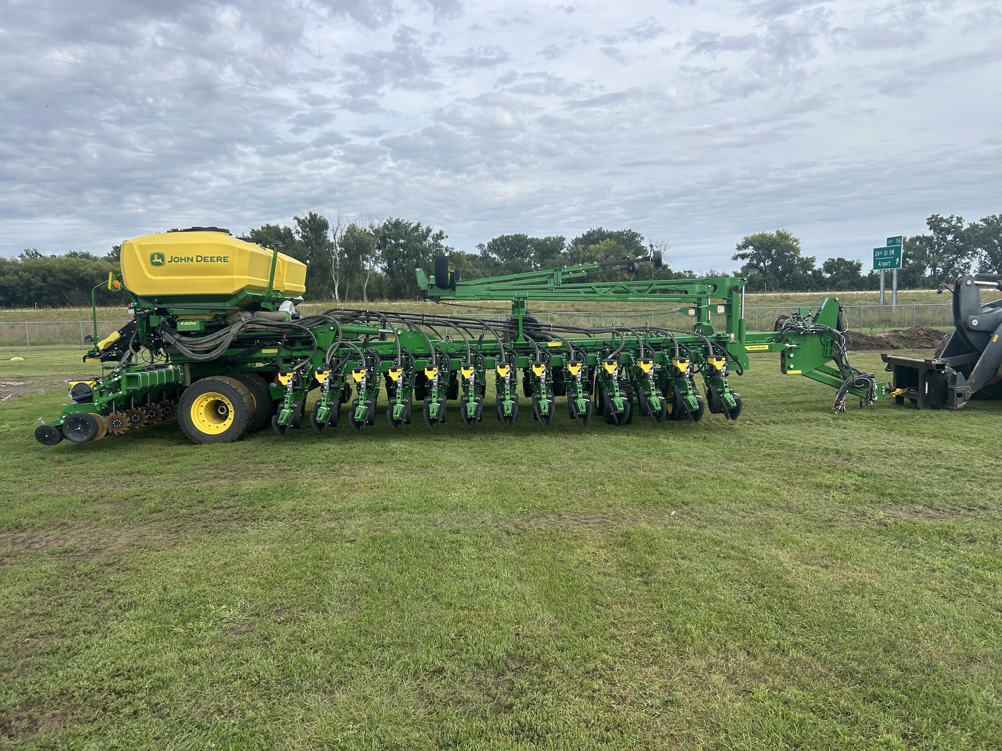 2025 John Deere DB60 Planter