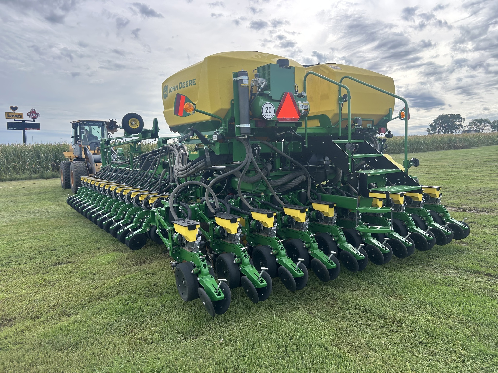 2025 John Deere DB60 Planter